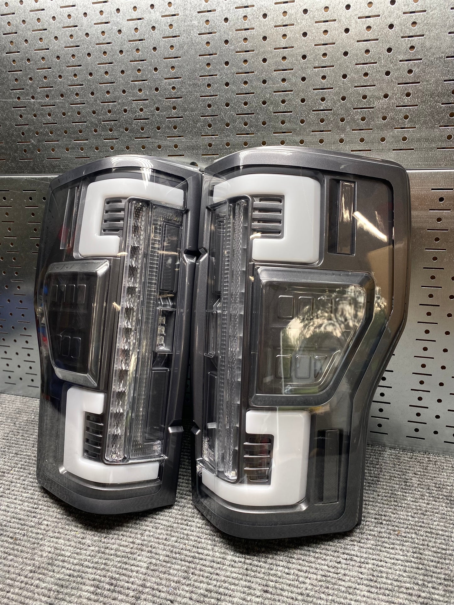 2020-2022 SuperDuty Color Match Recon Tail lights