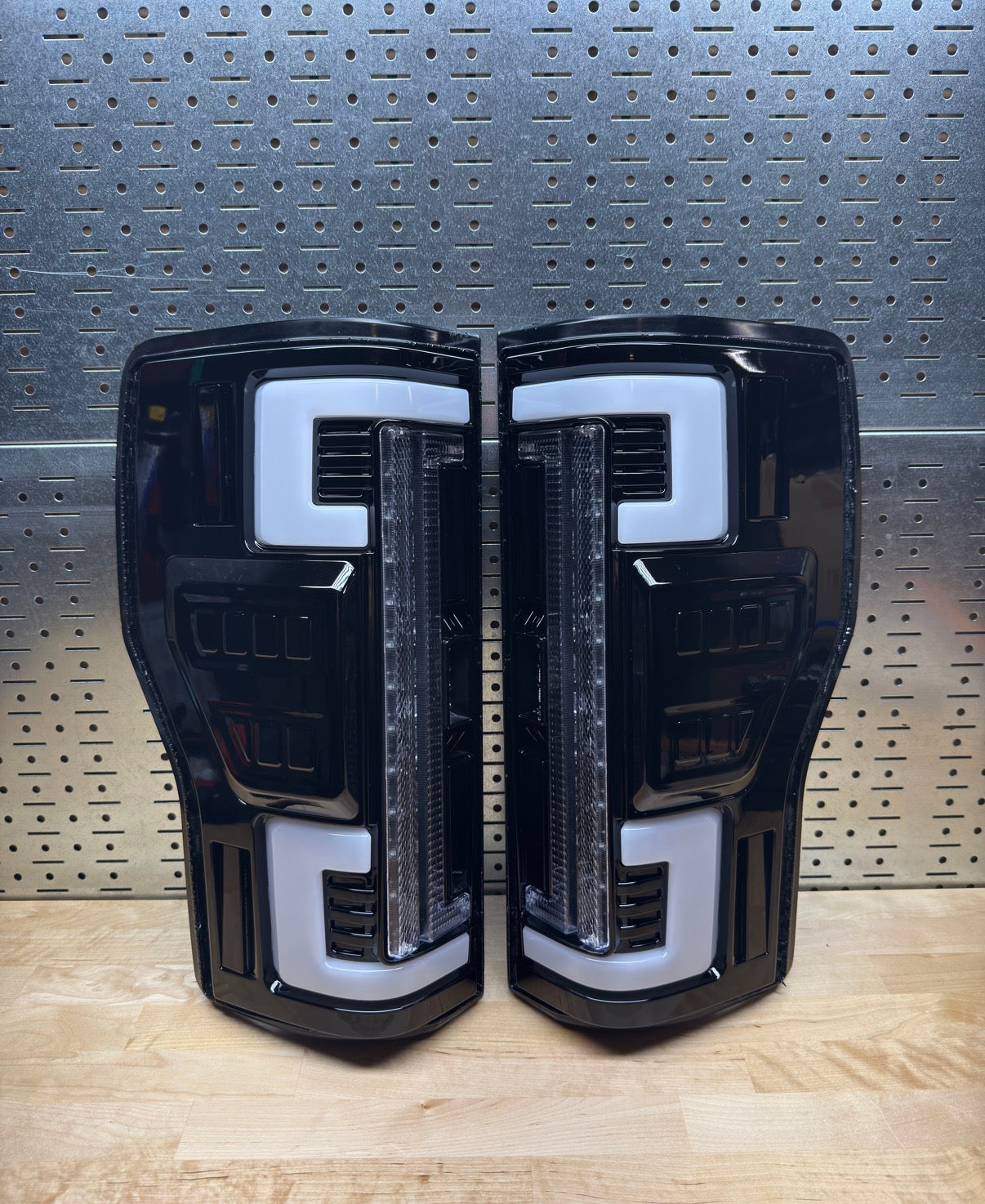 2020-2022 SuperDuty Color Match Recon Tail lights